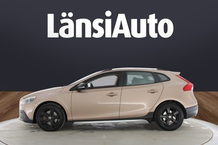 Volvo V40 Cross Country vaihtoauto