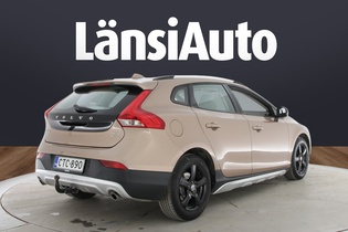Volvo V40 Cross Country vaihtoauto