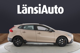 Volvo V40 Cross Country vaihtoauto