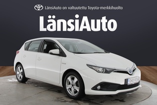 Toyota Auris vaihtoauto