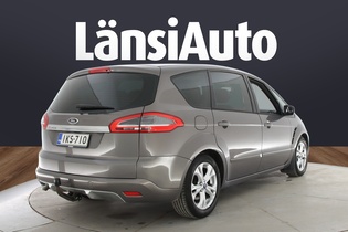 Ford S-MAX vaihtoauto