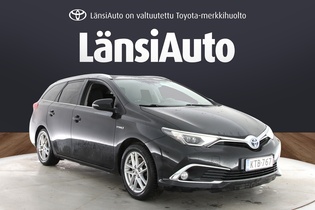 Toyota Auris vaihtoauto