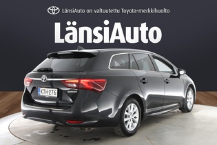 Toyota Avensis vaihtoauto