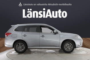 Mitsubishi Outlander PHEV vaihtoauto