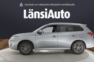 Mitsubishi Outlander PHEV vaihtoauto