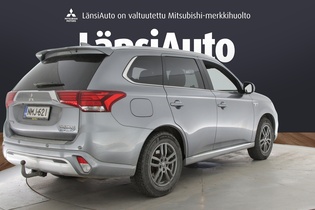 Mitsubishi Outlander PHEV vaihtoauto