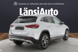 Mercedes-Benz GLA vaihtoauto