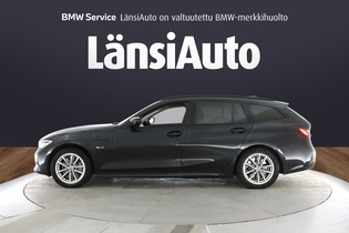 BMW 330 vaihtoauto