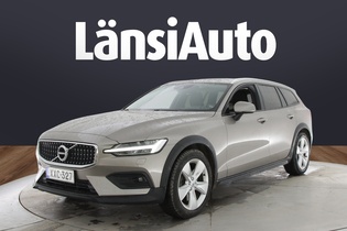 Volvo V60 Cross Country vaihtoauto