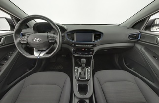 Hyundai IONIQ hybrid vaihtoauto