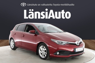 Toyota Auris vaihtoauto