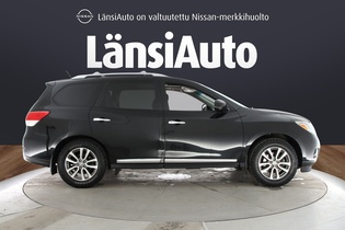 Nissan Pathfinder vaihtoauto