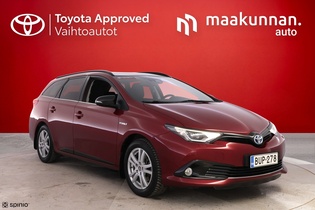 Toyota Auris vaihtoauto