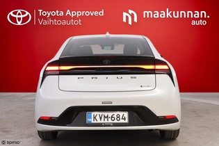 Toyota Prius Plug-in vaihtoauto