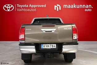 Toyota Hilux vaihtoauto