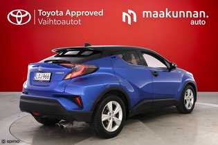Toyota C-HR vaihtoauto