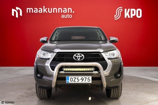 Toyota Hilux vaihtoauto