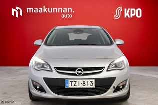 Opel Astra vaihtoauto