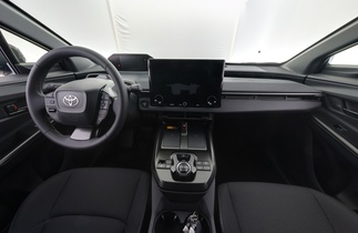 Toyota C-HR+ vaihtoauto