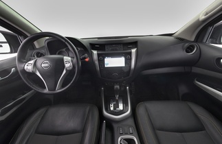 Nissan Navara vaihtoauto