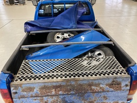 Toyota Hilux vaihtoauto