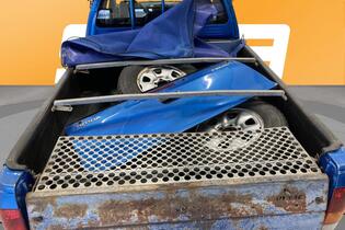 Toyota Hilux vaihtoauto