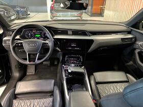 Audi e-tron vaihtoauto