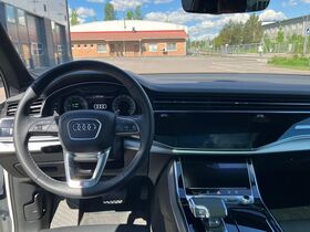 Audi Q7 vaihtoauto