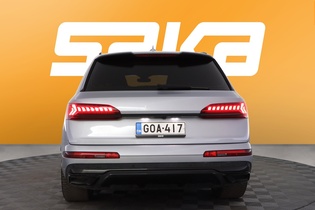 Audi Q7 vaihtoauto
