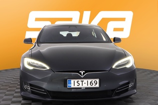 Tesla Model S vaihtoauto