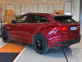 Jaguar F-PACE vaihtoauto