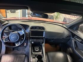 Jaguar F-PACE vaihtoauto