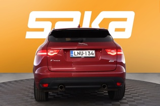 Jaguar F-PACE vaihtoauto