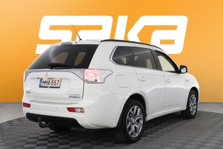 Mitsubishi Outlander PHEV vaihtoauto