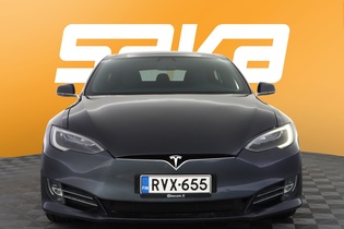 Tesla Model S vaihtoauto