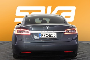 Tesla Model S vaihtoauto