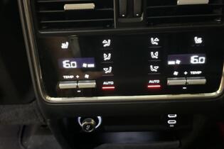 Porsche Cayenne vaihtoauto