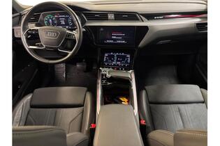 Audi Q8 e-tron vaihtoauto