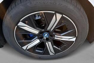 BMW iX vaihtoauto