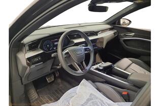 Audi Q8 e-tron vaihtoauto