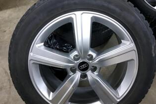 Audi e-tron vaihtoauto