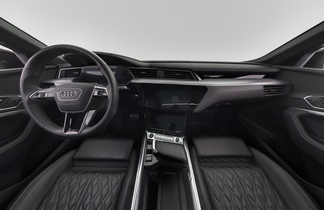 Audi Q8 e-tron vaihtoauto