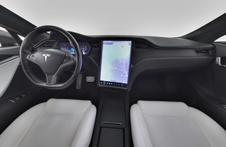 Tesla Model S vaihtoauto
