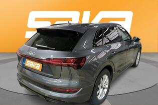 Audi e-tron vaihtoauto