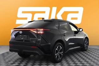 Toyota bZ4X vaihtoauto