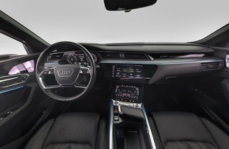Audi Q8 e-tron vaihtoauto