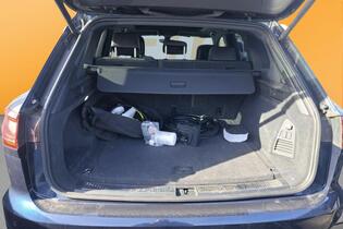 Volkswagen Touareg vaihtoauto