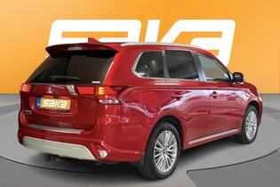 Mitsubishi Outlander PHEV vaihtoauto