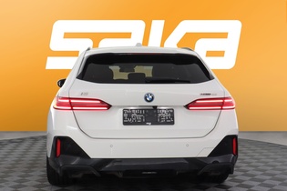 BMW i5 vaihtoauto