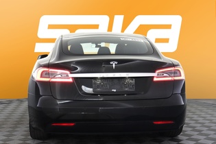 Tesla Model S vaihtoauto
